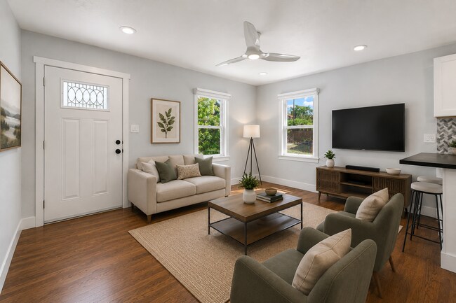 Building Photo - $2,190.95 with $300 off the first month's rent, 2 Beds - 1 Bath, Single Family Home in Denver wit...