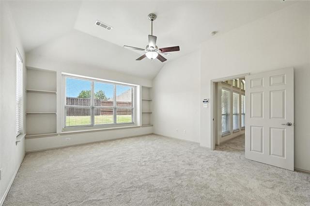 Building Photo - 520 Smoke Tree Dr