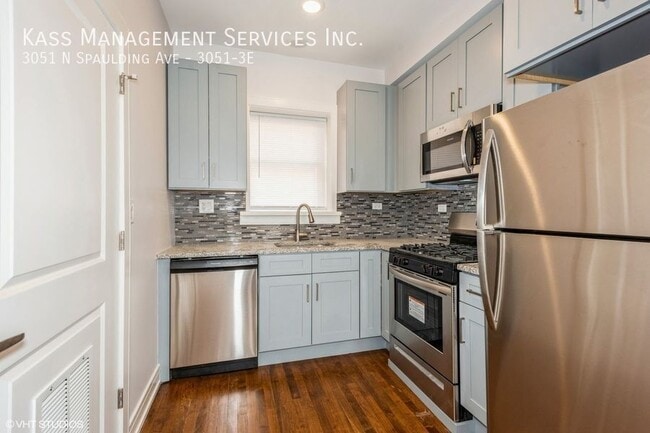 Building Photo - 3051 N Spaulding Ave