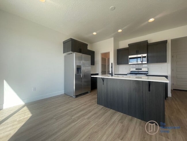 Building Photo - 4179 Elrond Ln