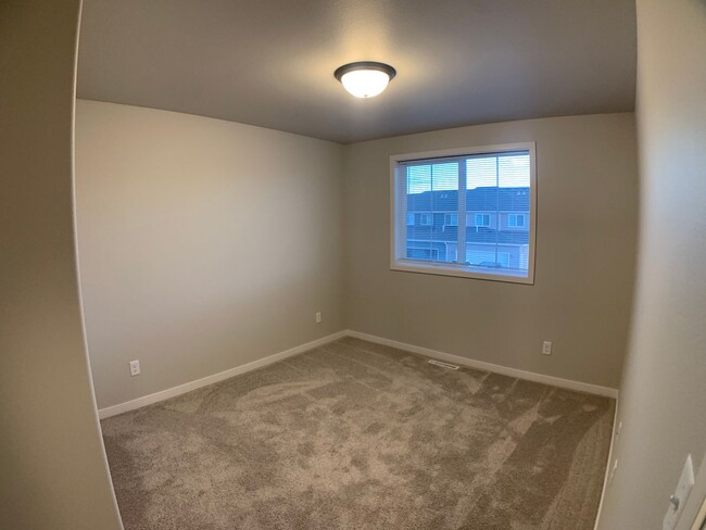 Building Photo - Valley View Townhomes