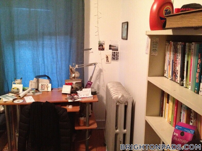 Building Photo - 17 Cummings Rd