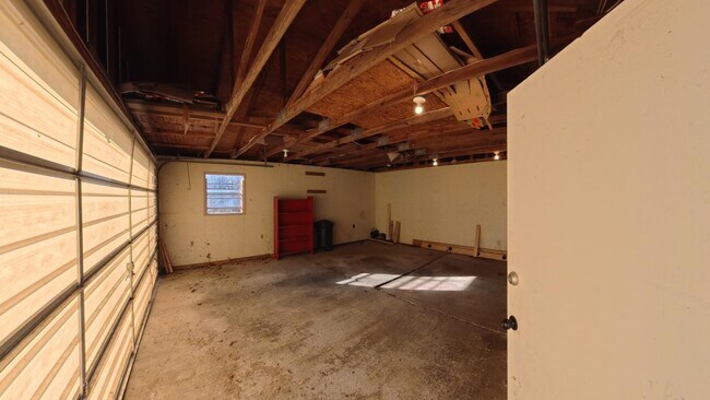 Building Photo - 3690 Nena Cir