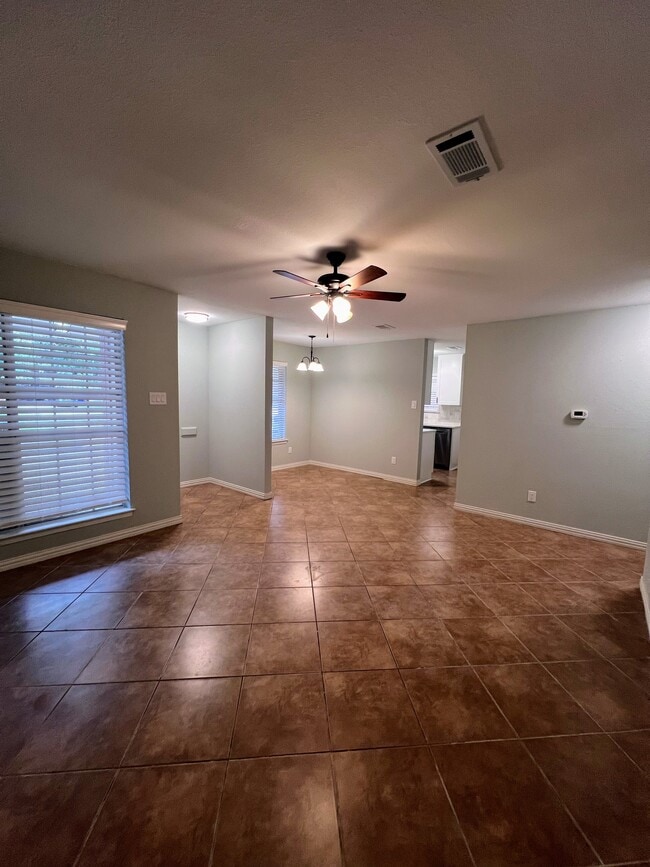 Living - 10623 Golden Quail Dr