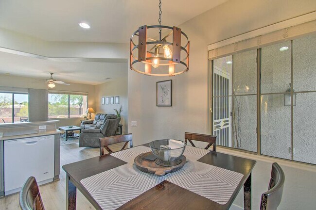 Building Photo - 15033 W Home Run Dr