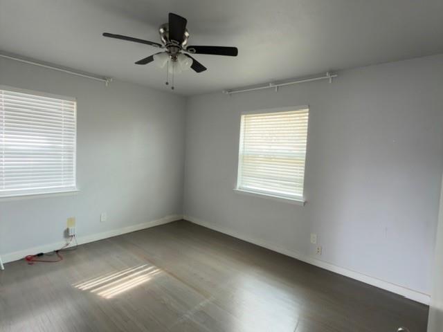 Building Photo - 9122 Clearwater Dr