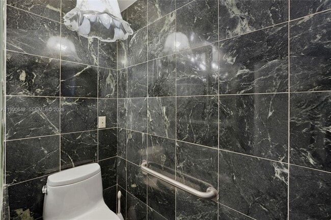 Building Photo - 1845 Daytonia Rd