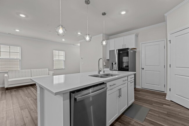 Building Photo - Gorgeous New Construction!  Updated Kitche...