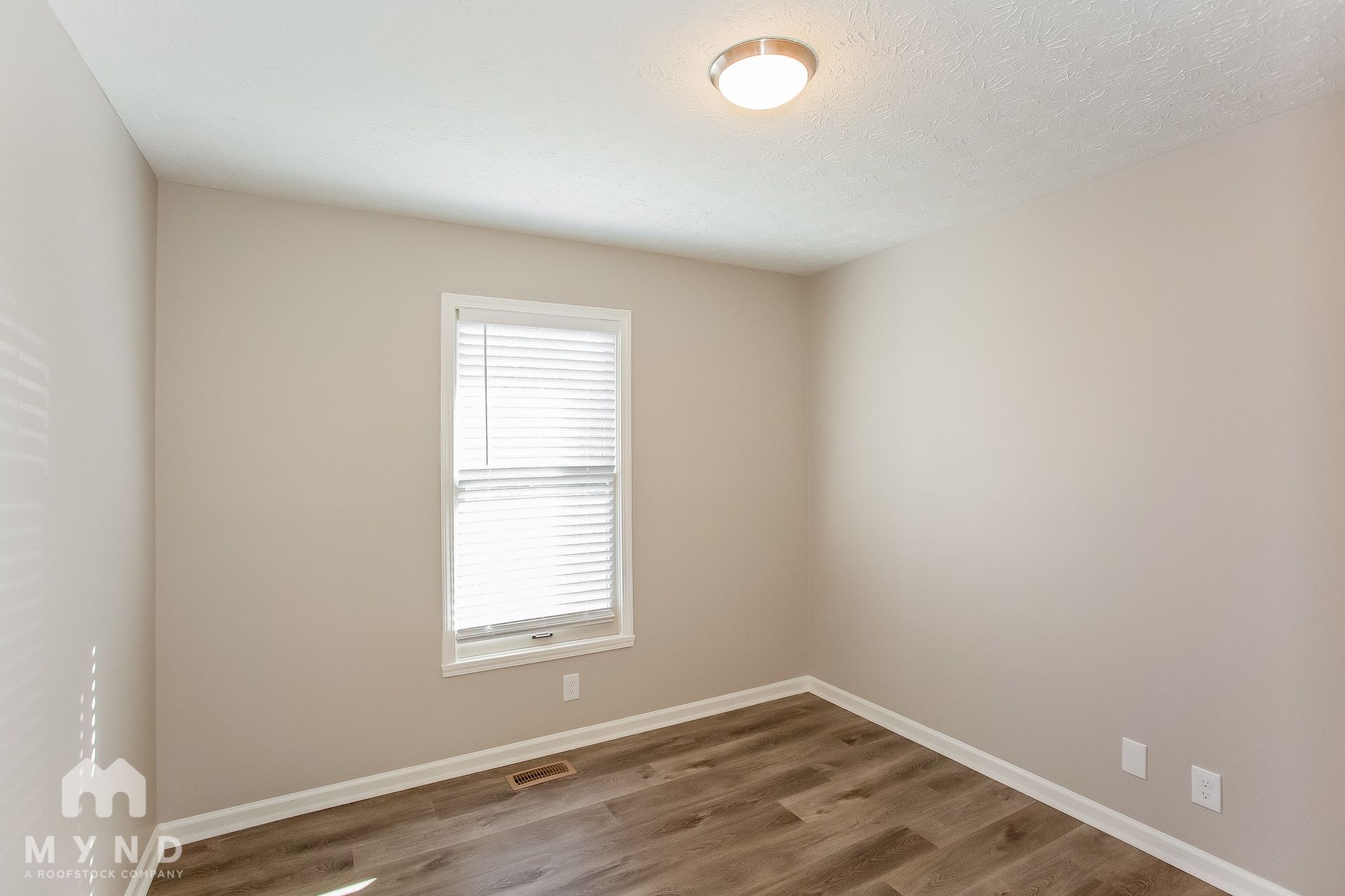 Building Photo - 6040 Buell Ln