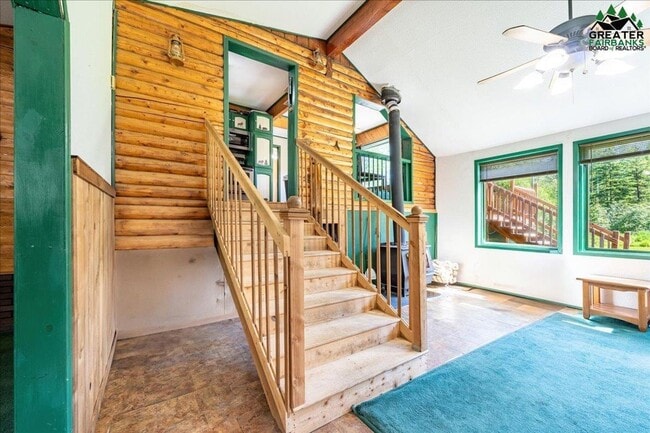 Building Photo - Century 21 Gold Rush - 2 bed, 1 bath (Fairbanks)