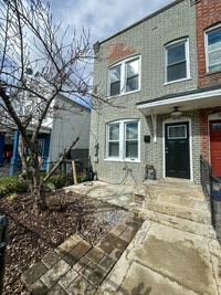 Building Photo - 1838 Capitol Ave NE