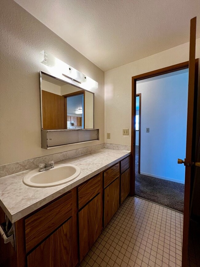 Building Photo - Non-Refundable & Security Deposit Total: $...