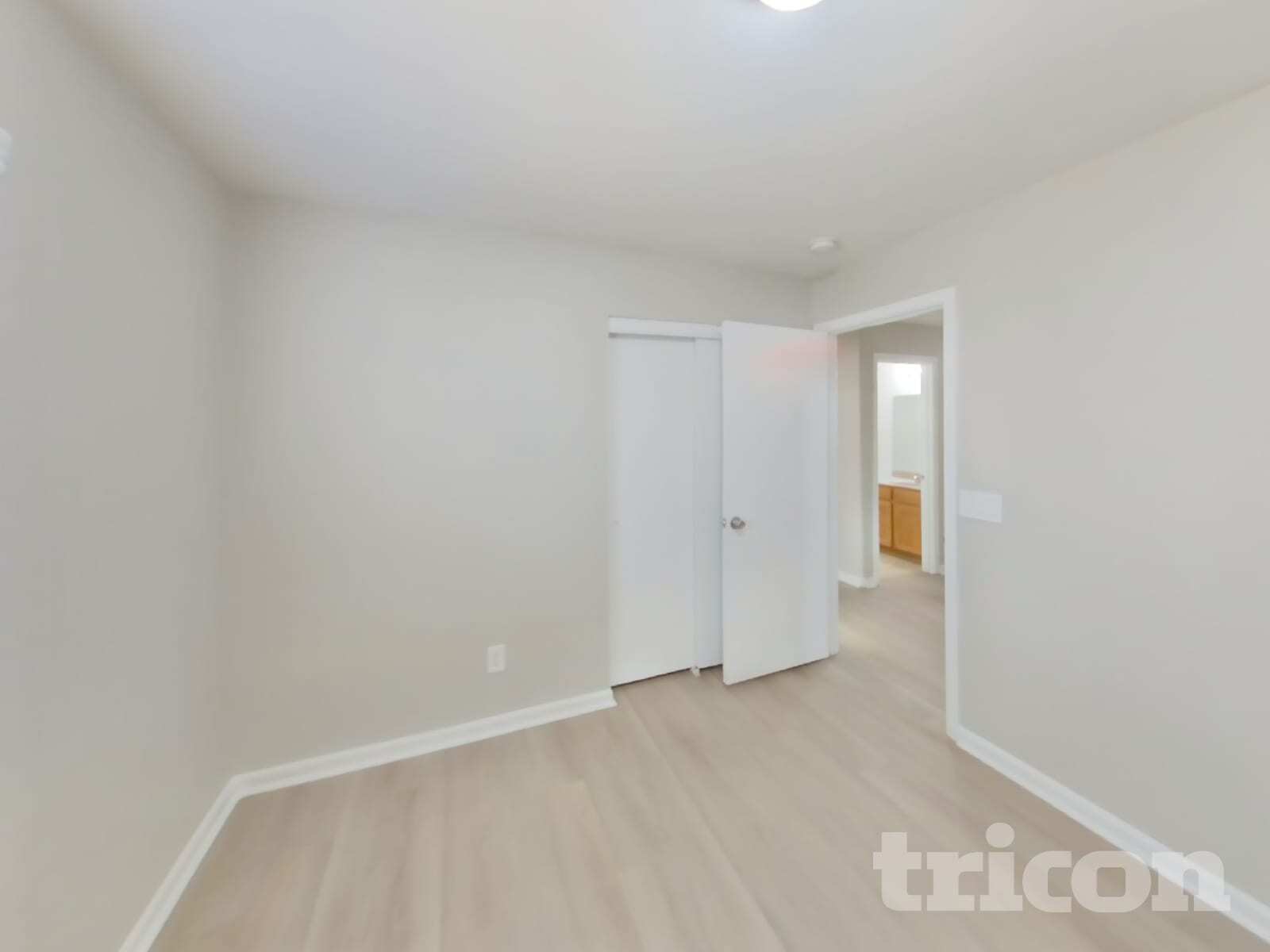 Building Photo - 7368 W Flynn Ln