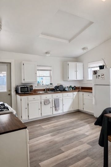 Building Photo - 509 Cascadilla St