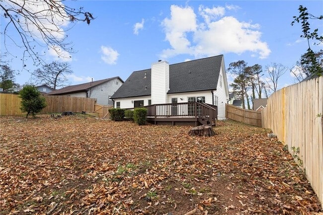 Building Photo - 2580 Waterford Park Dr