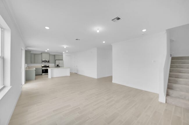 Building Photo - 6433 Cedar Pl