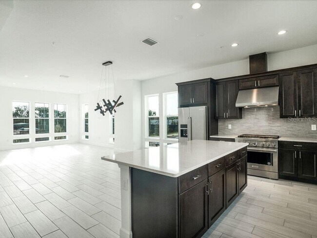 Building Photo - 2050 Packing District Wy