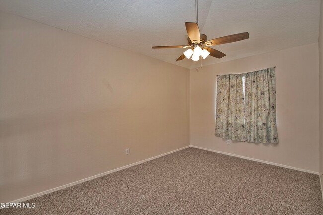 Building Photo - 11726 Stone Castle Dr