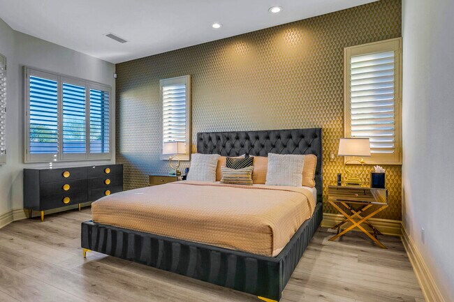 Building Photo - 41370 Sparkey Way