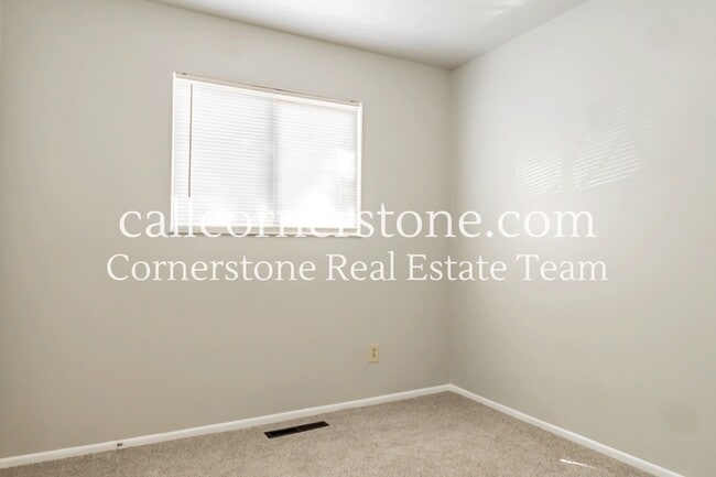 Building Photo - 3330 Calaveras Way