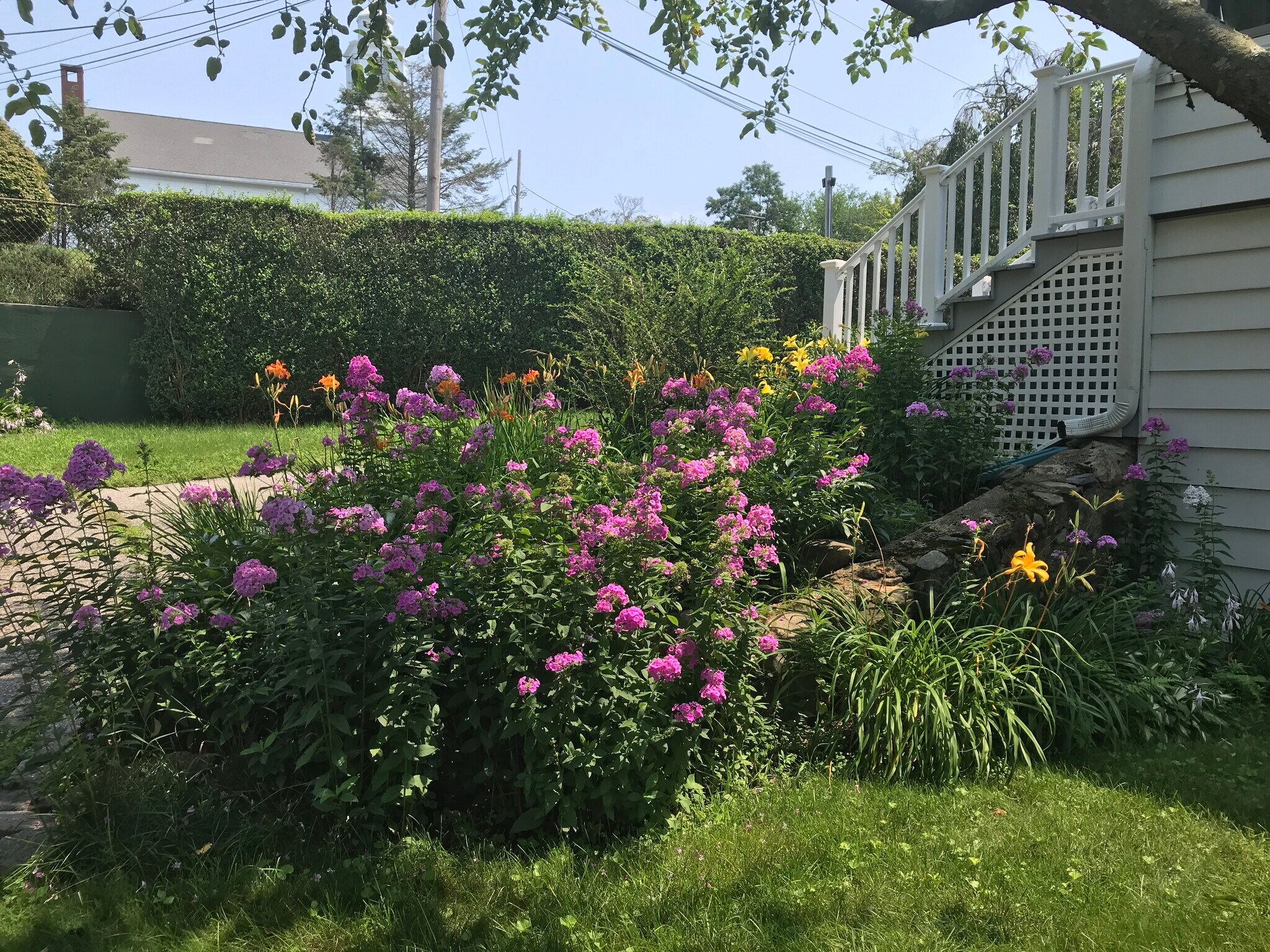 Building Photo - 31 Church St