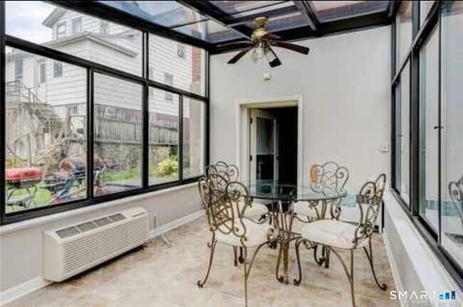 Building Photo - 127 Englewood Ave