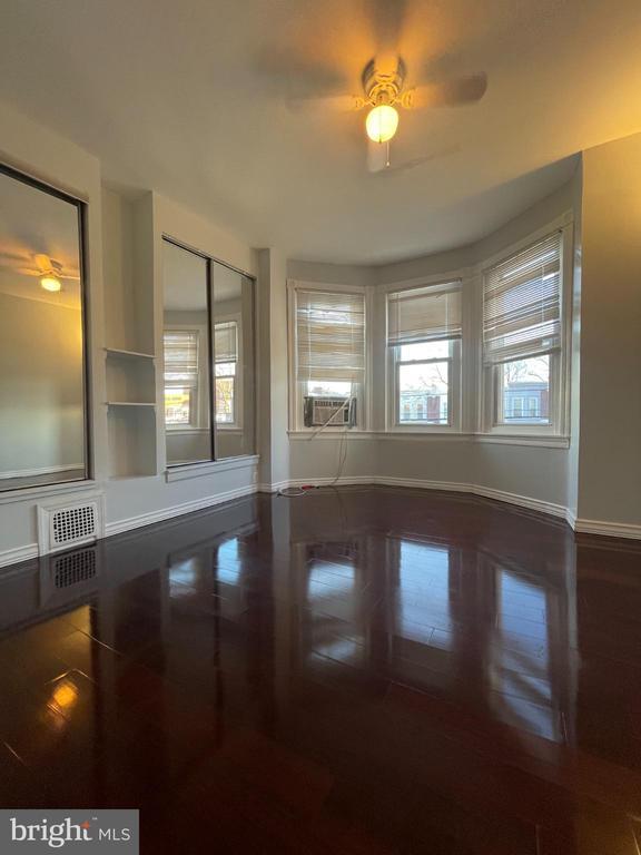 Building Photo - 5410 Kingsessing Ave