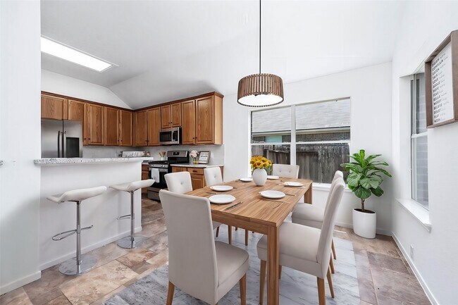 Building Photo - 13415 Anderwoods Ct