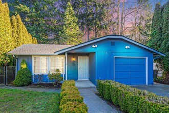 Building Photo - Tacoma Rambler