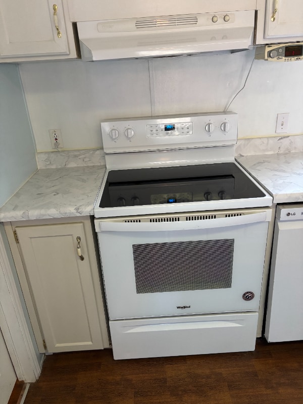 Building Photo - 4104 Pebblebrook Cir SW