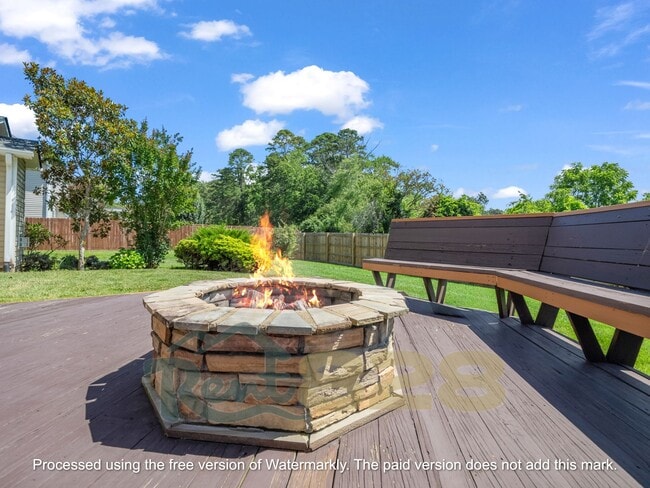 Building Photo - 243 Wildbriar Rd