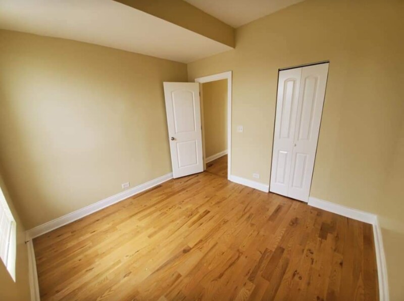 Building Photo - 6507 S Ingleside Ave