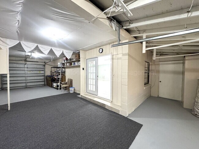 Building Photo - 603 Hawaiian Way