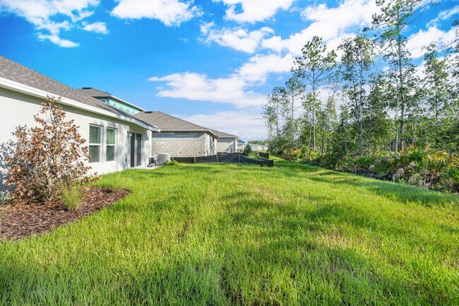 Building Photo - Welcome Home to the Preserve off LPGA