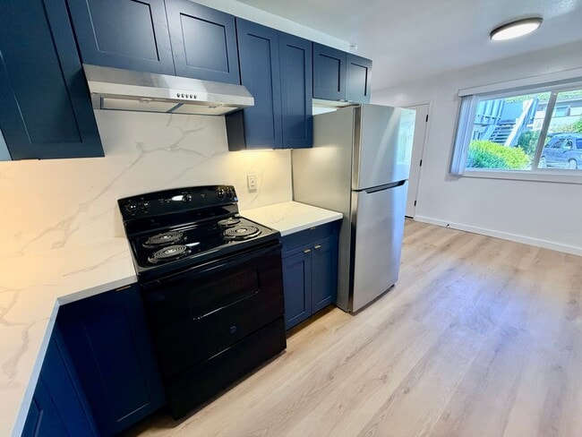 Building Photo - Newly Remodeled 1BD/1BA Near Del Norte BART w/ Parking & Modern Finishes | El Cerrito
