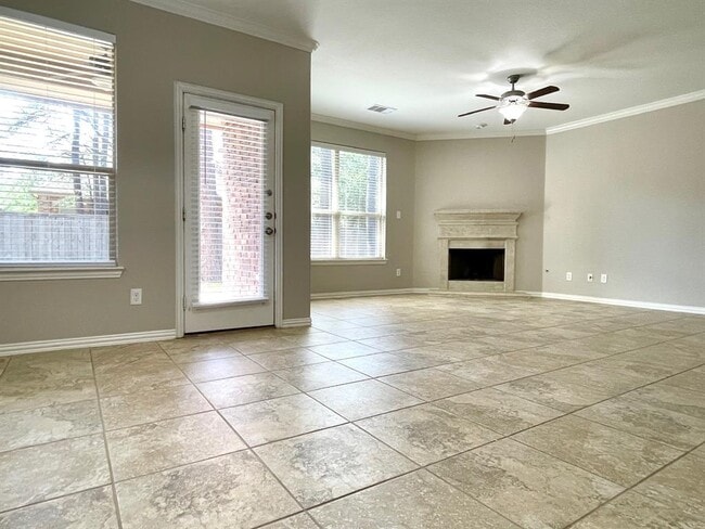 Building Photo - 11 Silver Arrow Court
