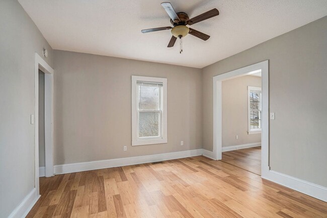 Building Photo - Fantastic, large remodeled 3-bed/1-bath ranch, unfinished basement & partially enclosed yard