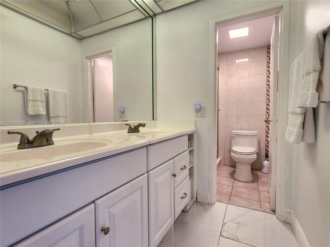 Building Photo - 3505 S Ocean Dr