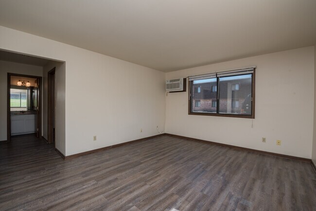 Building Photo - 1629 7th Ave