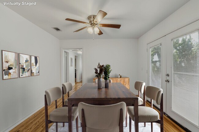 Building Photo - 208 Juniper Dr