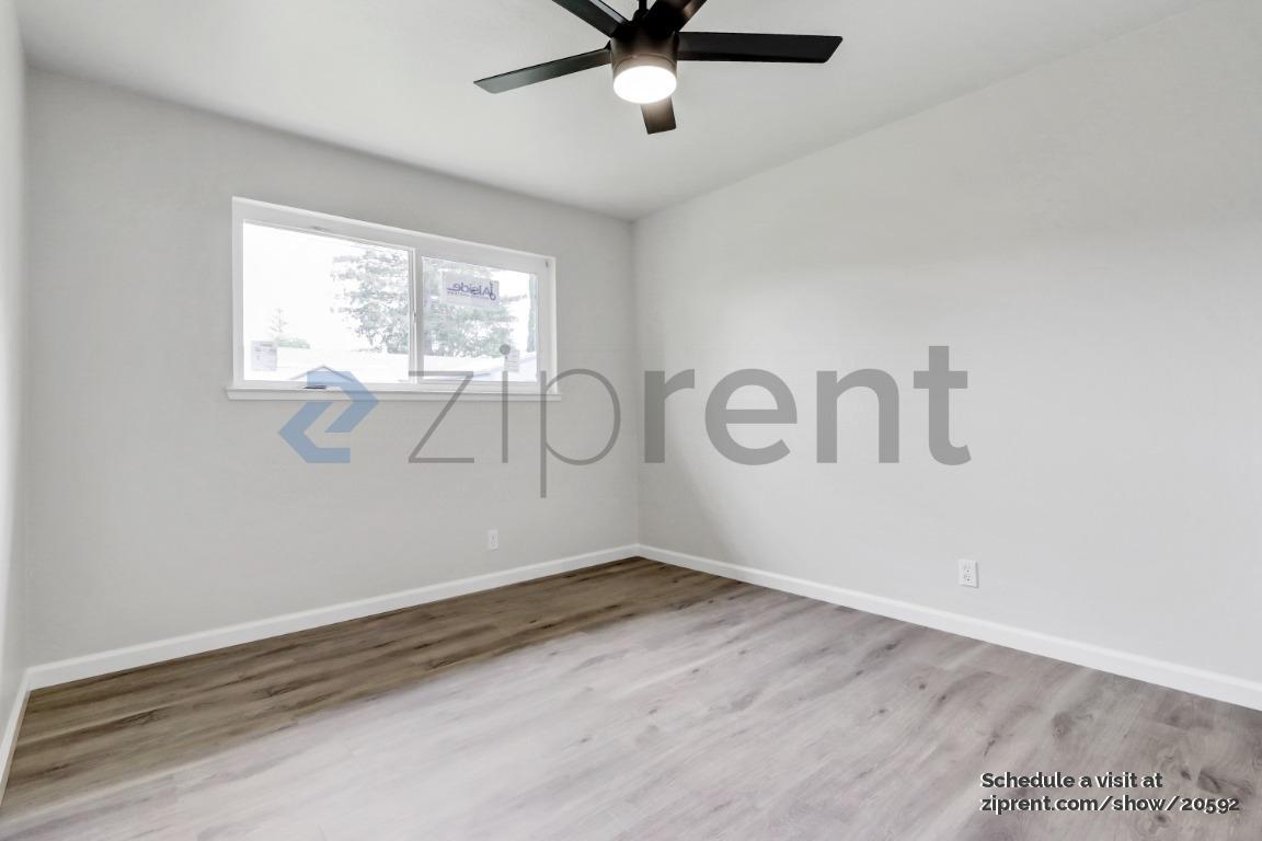 Building Photo - 9443 Acapulco Way