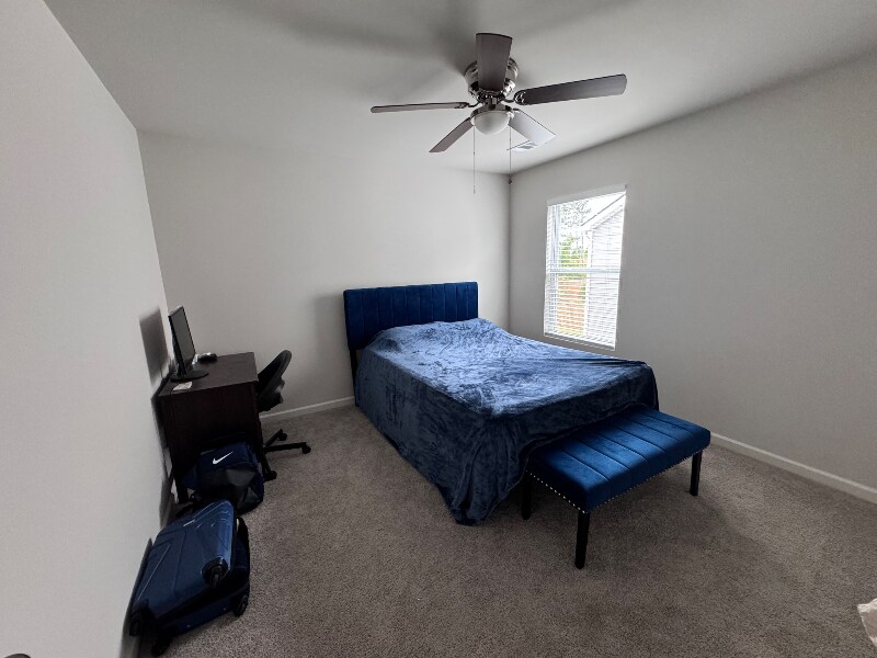 Building Photo - 1919 Aquinas Ct