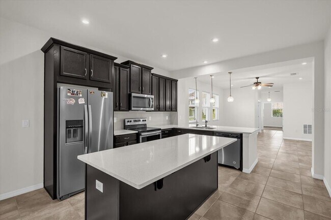 Building Photo - 2444 Varenna Loop