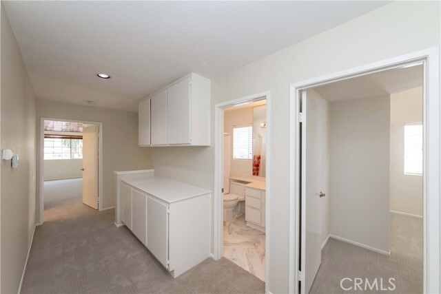 Building Photo - 2182 Avocado Dr
