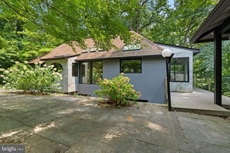 Building Photo - 5517 Mohican Rd