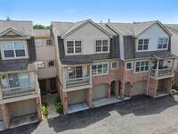 Building Photo - 2878 Barclay Wy