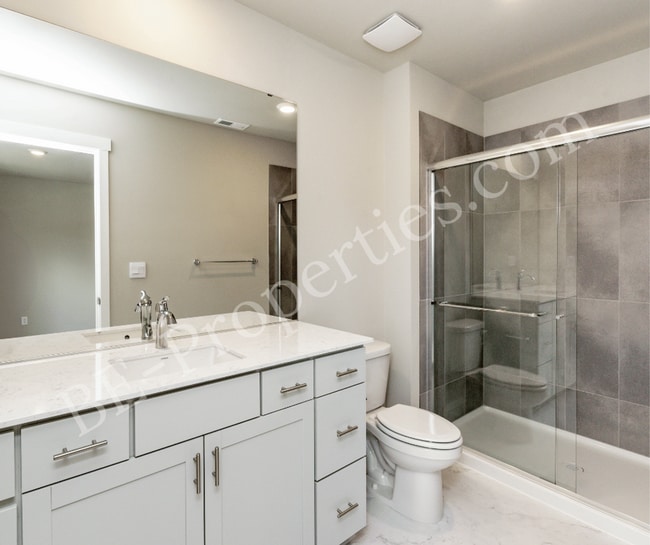Building Photo - Stunning New construction; 3Bedroom 2Bathr...