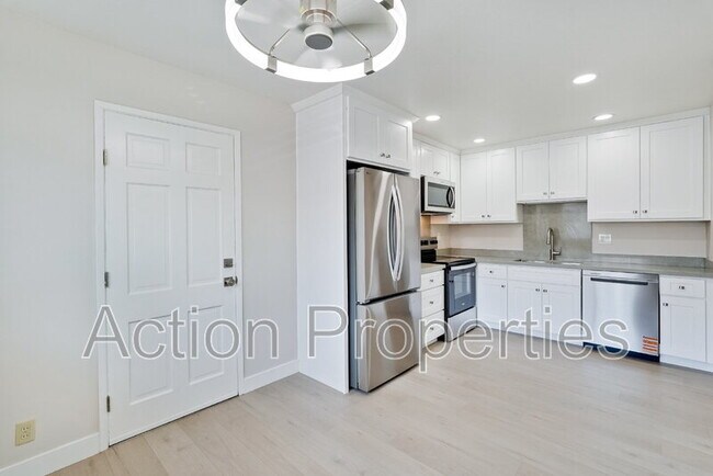 Building Photo - 457 Carneros Ave