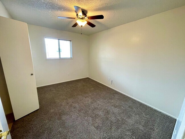 Building Photo - 2988 Cisco Dr S