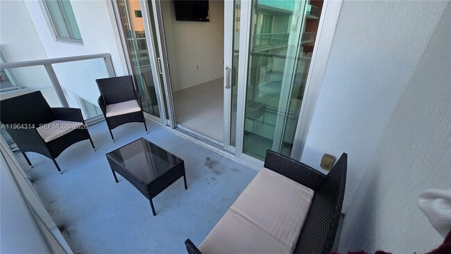 Building Photo - 7825 NW 107th Ave